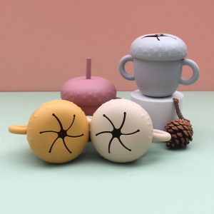 Bubbento Cute Leak-Proof Silicone Snack Cup for Kids